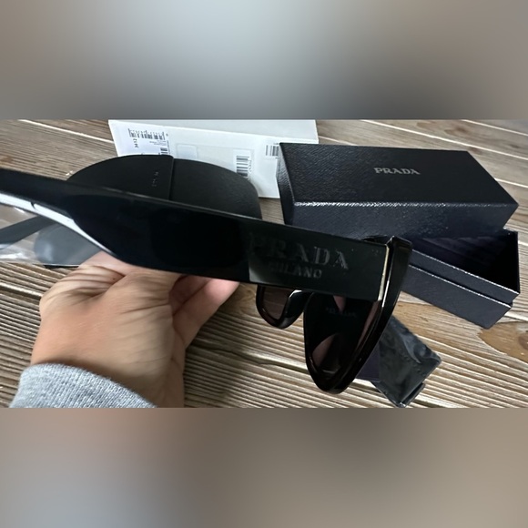 ?PRADA??NWT?PR 24XS in Black & Polarized Grey lenses main image 13
